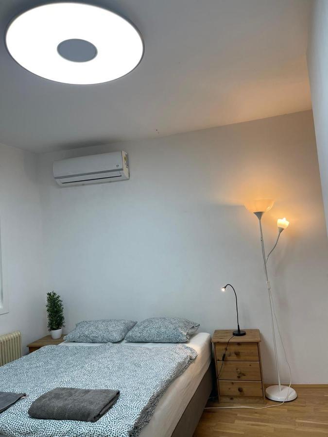 Nice Rooftop Hostel Viena Exterior foto